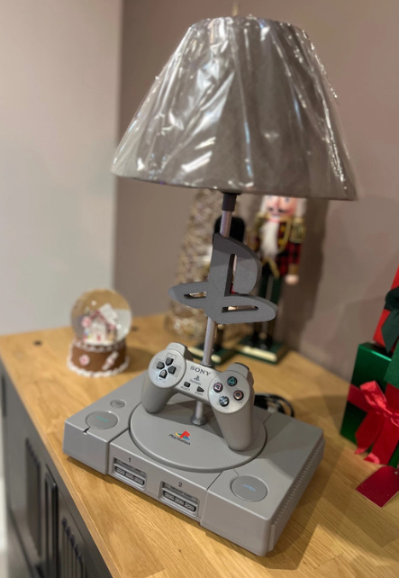 Lampe Playstation 1 Manette 1ère génération