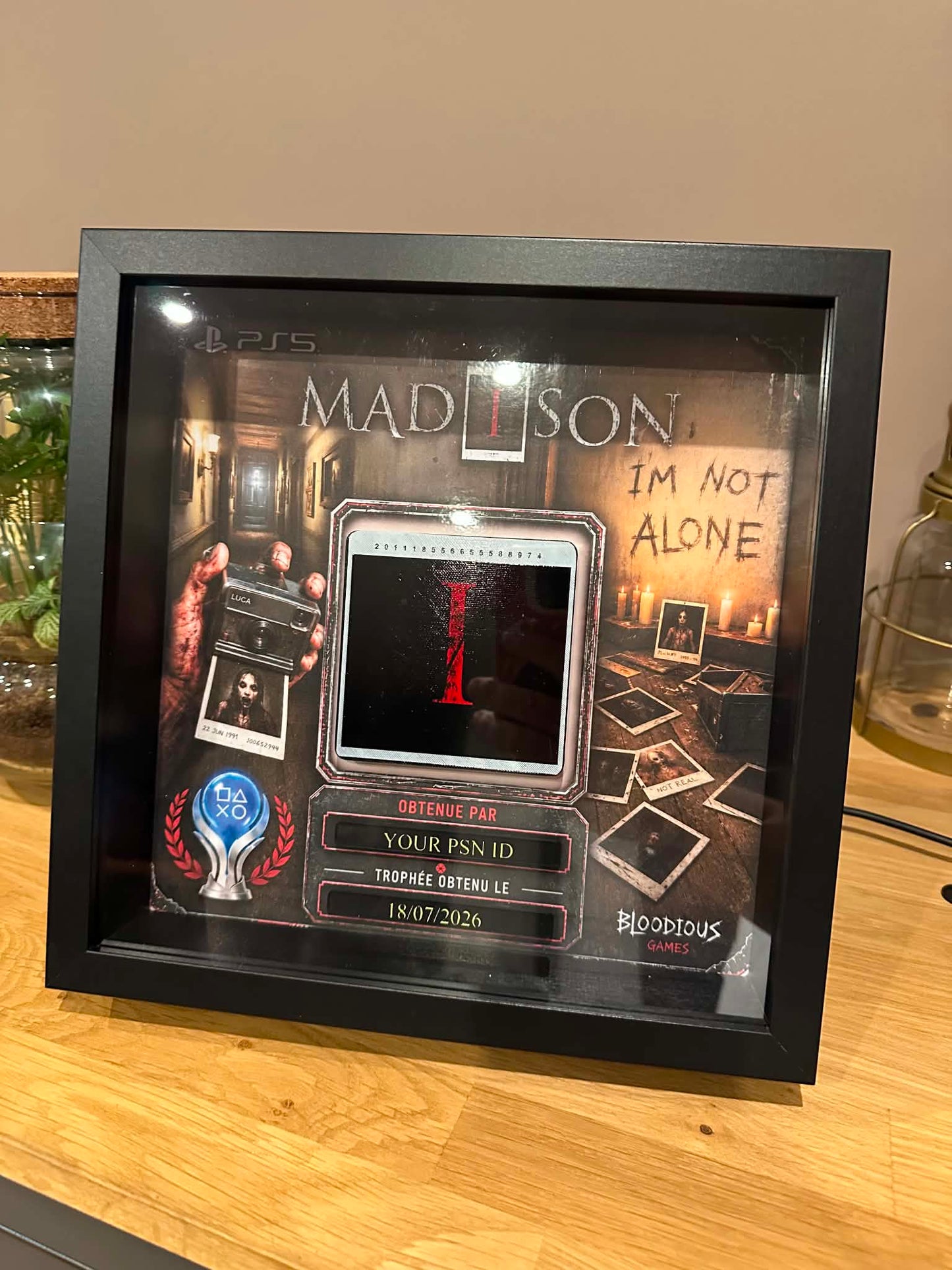 Cadre Trophée Platine PS5 – MADiSON
