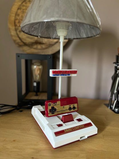 Lampe Nintendo Famicom