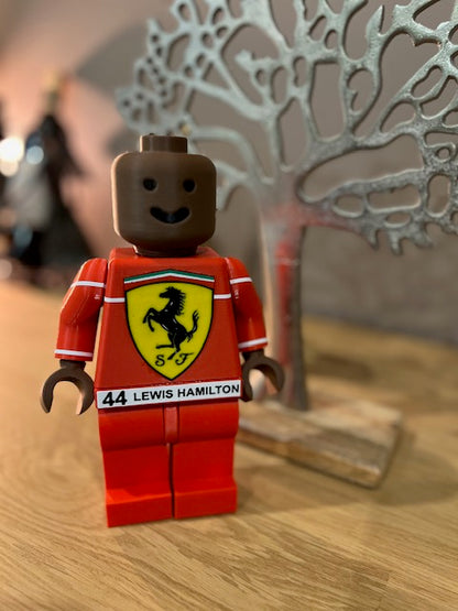 Lego Géant Ferrari Lewis Hamilton